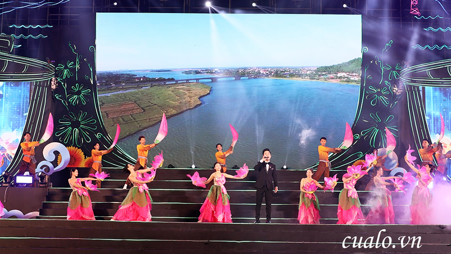 Tưng bừng đ&ecirc;m Khai mạc Lễ hội Du lịch Cửa L&ograve; 2024