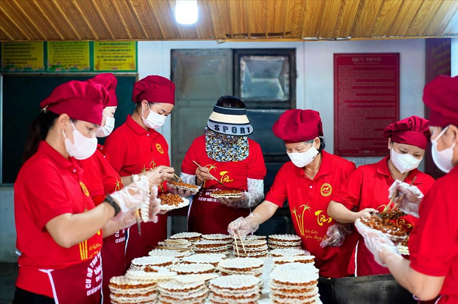 Kẹo cu đơ Phong Nga, &Ocirc;ng B&agrave; Thư Viện H&agrave; Tĩnh Vinh Nghệ An