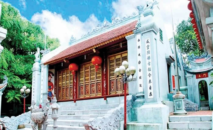 Đền Chi&ecirc;u Trưng Vương ở Thạch H&agrave; H&agrave; Tĩnh thờ Tướng L&ecirc; Kh&ocirc;i