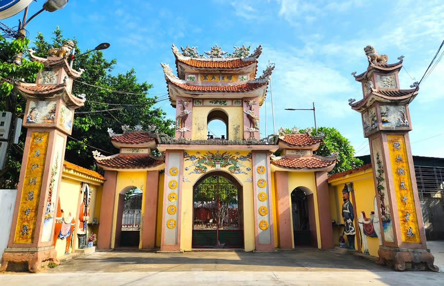 Đền Chi&ecirc;u Trưng Vương ở Thạch H&agrave; H&agrave; Tĩnh thờ Tướng L&ecirc; Kh&ocirc;i